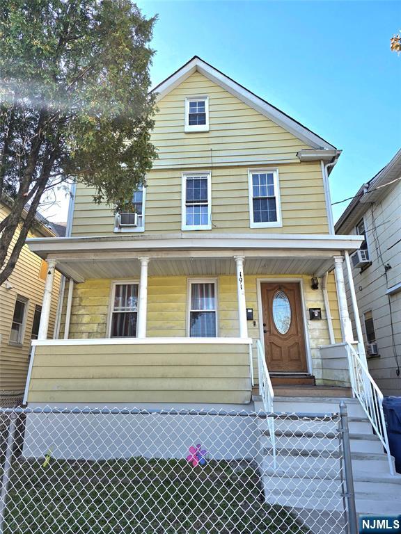Homes for sale in Hackensack, NJ | 191 Kansas St, Hackensack, NJ 07601 | MLS# 25033568