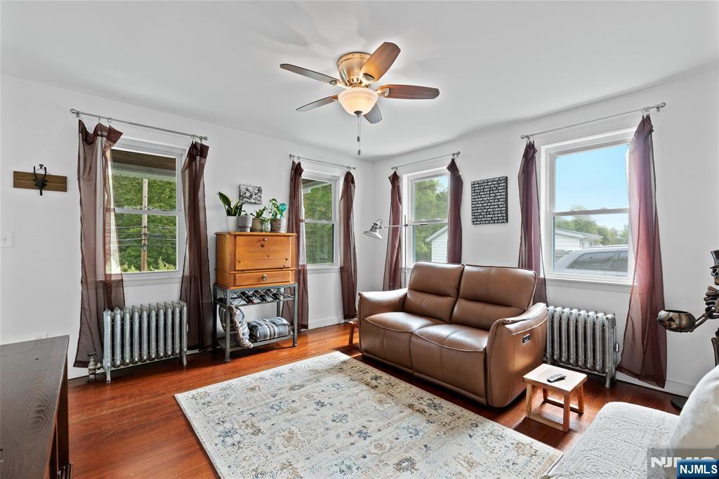 Homes for sale in West Milford, NJ | 347 Otterhole Rd, West Milford, NJ 07480 | MLS# 25033659