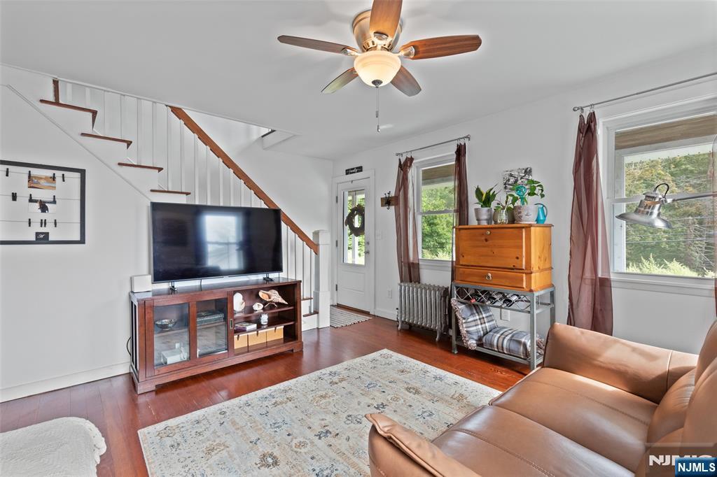 Homes for sale in West Milford, NJ | 347 Otterhole Rd, West Milford, NJ 07480 | MLS# 25033659