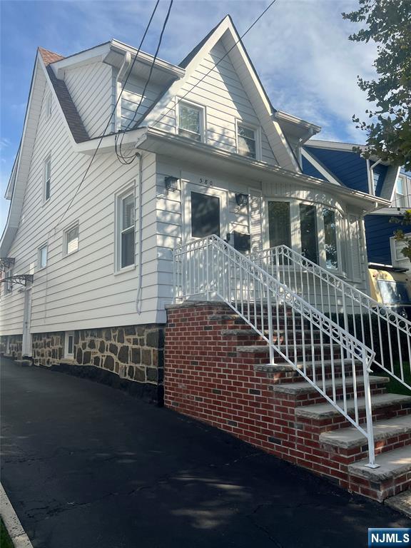 Homes for sale in Cliffside Park, NJ | 580 Oregon Ave, Cliffside Park, NJ 07010 | MLS# 25033677