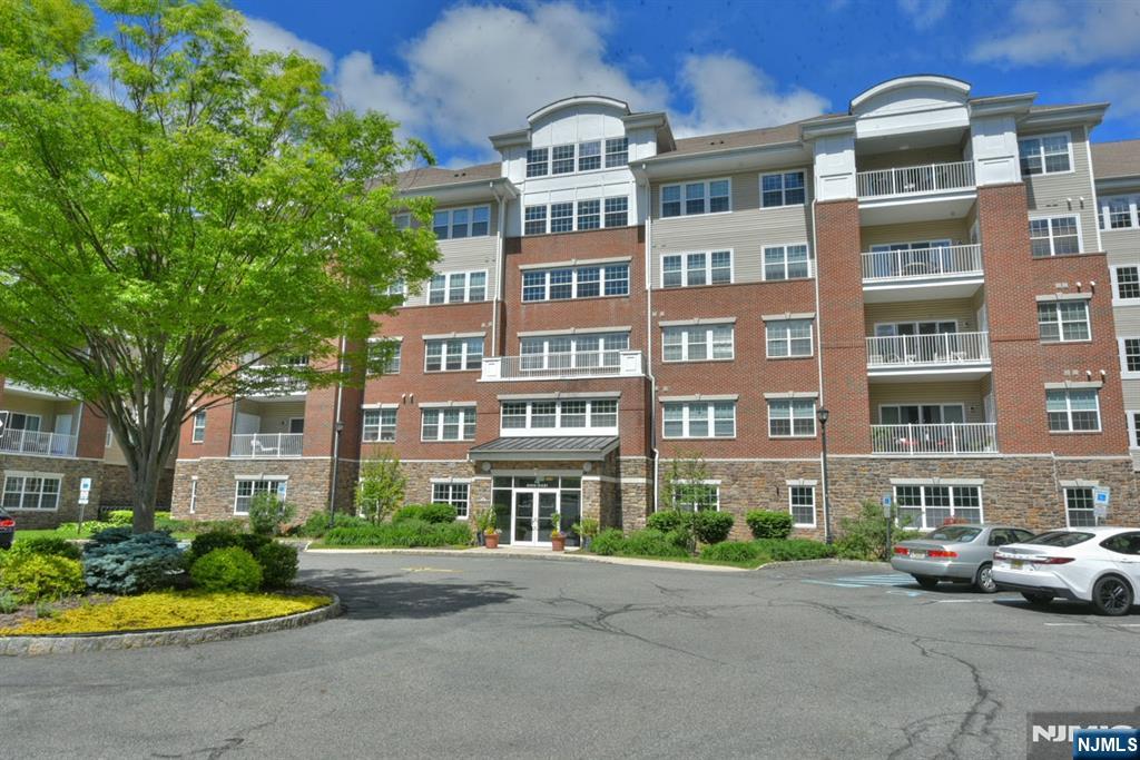 Homes for sale in Wanaque, NJ | 4321 Warrens Way #4321, Wanaque, NJ 07465 | MLS# 25033678