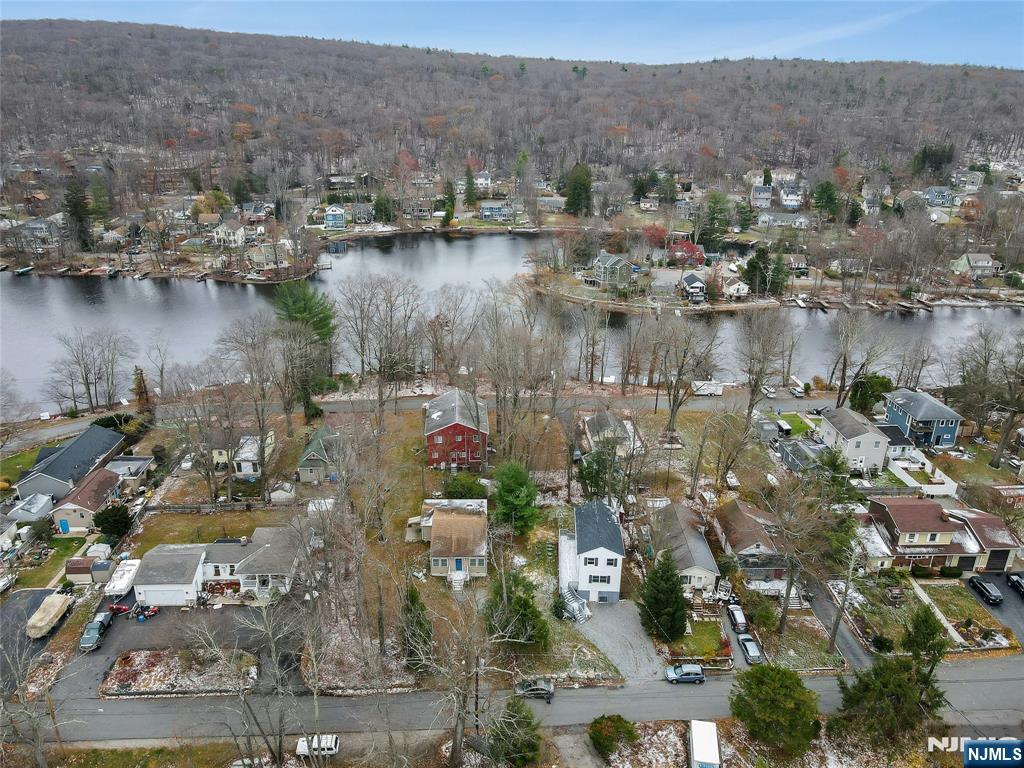 Homes for sale in West Milford, NJ | 54 Race Track Dr, West Milford, NJ 07421 | MLS# 25033683