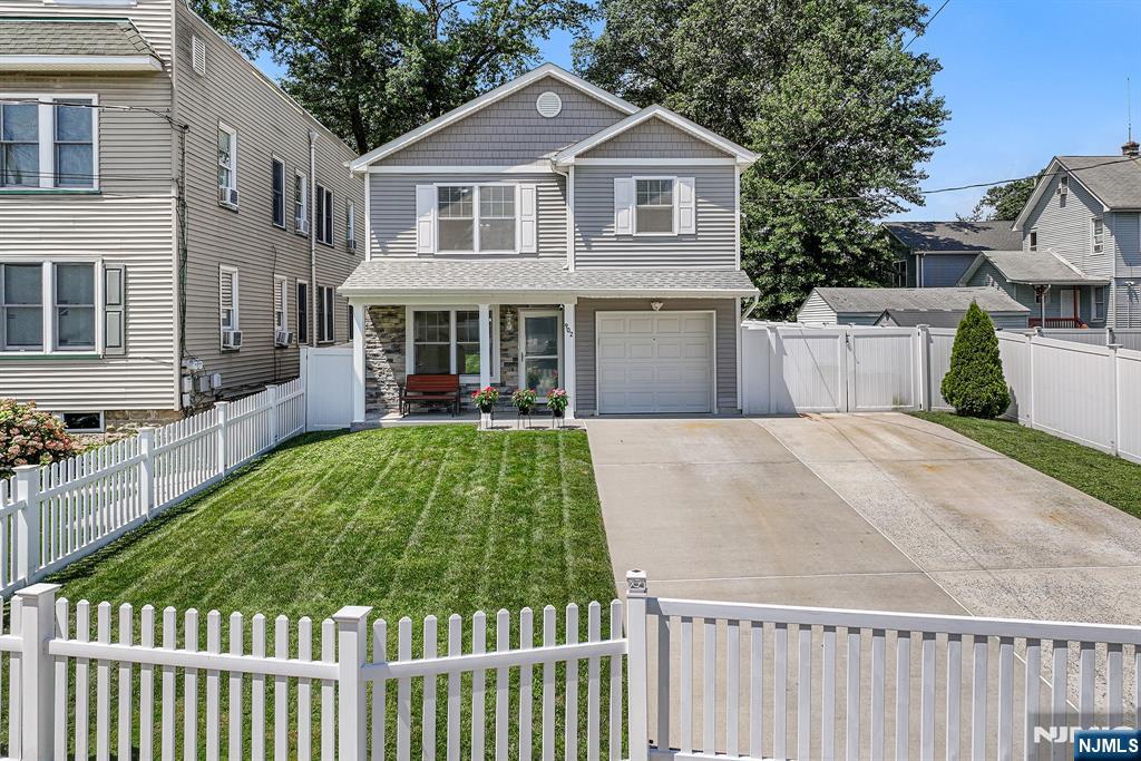 Homes for sale in Roselle, NJ | 902 Spruce St, Roselle, NJ 07203 | MLS# 25033695