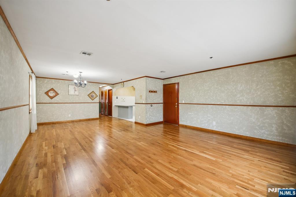 Homes for sale in Newark, NJ | 22 Saint Francis St, Newark, NJ 07105 | MLS# 25033696