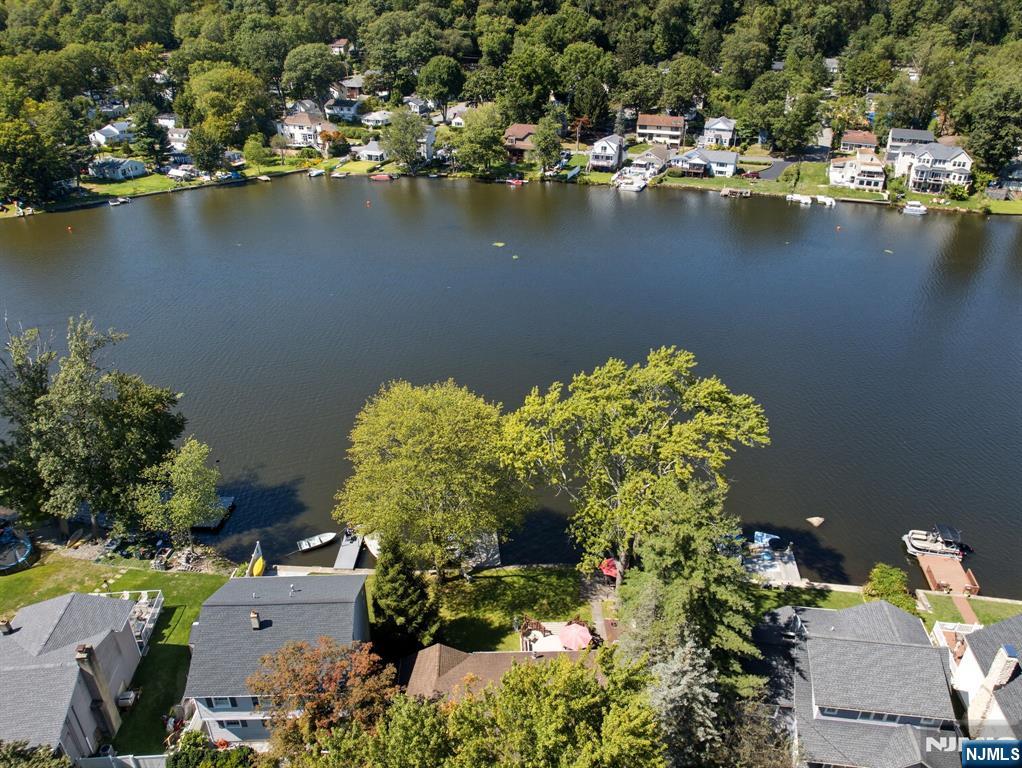 Homes for sale in Denville Township, NJ | 133 E Shore Rd, Denville Township, NJ 07834 | MLS# 25033738