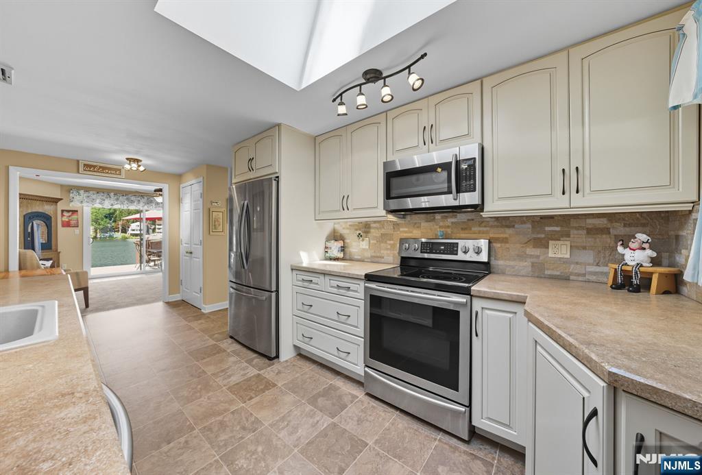 Homes for sale in Denville Township, NJ | 133 E Shore Rd, Denville Township, NJ 07834 | MLS# 25033738