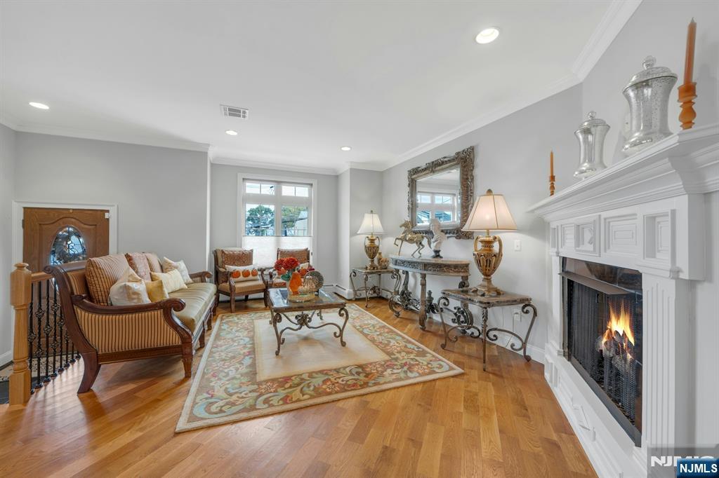 Homes for sale in Fairview, NJ | 440 Morningside Ave #B, Fairview, NJ 07022 | MLS# 25033763