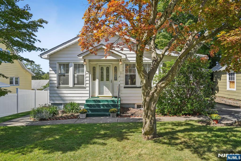 Homes for sale in West Orange, NJ | 17 Johnson Rd, West Orange, NJ 07052 | MLS# 25033764