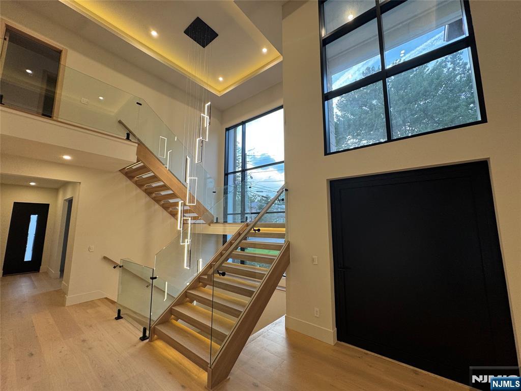 Homes for sale in Englewood Cliffs, NJ | 2 Maple St, Englewood Cliffs, NJ 07632 | MLS# 25033806