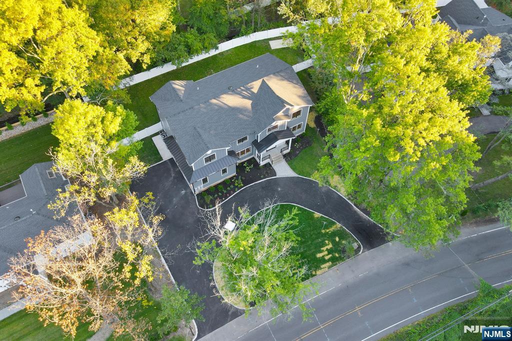 Homes for sale in Millburn, NJ | 470 White Oak Ridge Rd, Millburn, NJ 07078 | MLS# 25033852