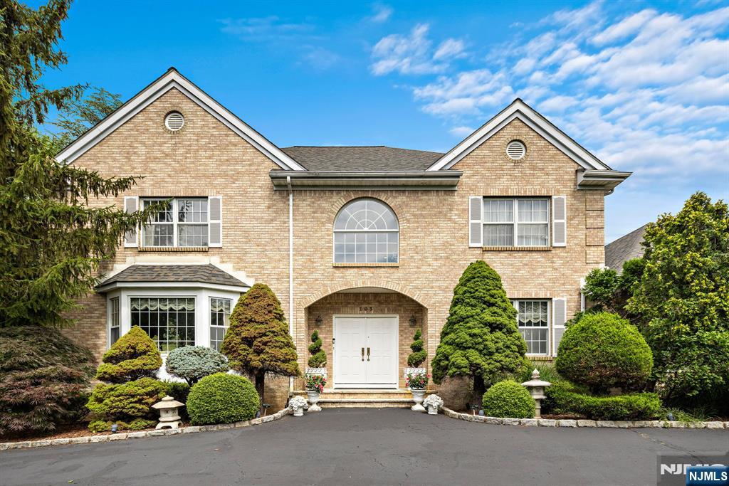 117 Van Riper Lane, Woodcliff Lake, NJ, 07677
