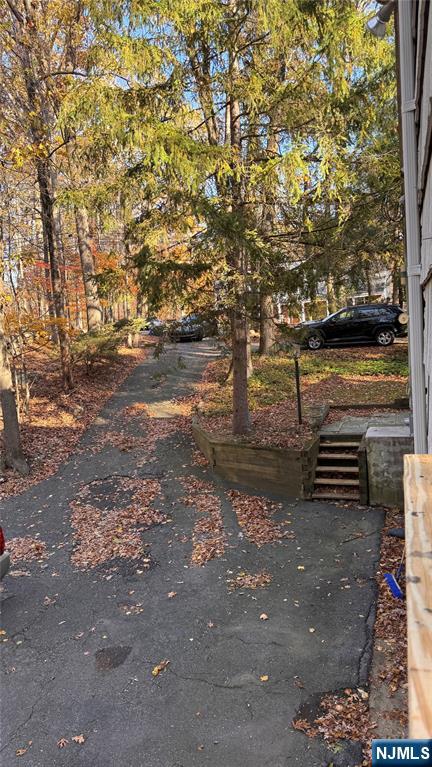 Homes for sale in Montville Township, NJ | 60 Stony Brook Rd, Montville Township, NJ 07045 | MLS# 25033874