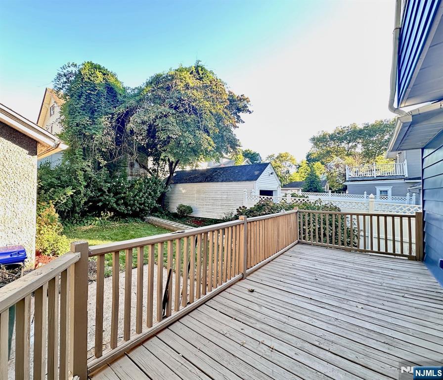 Homes for sale in Rutherford, NJ | 33 Hasbrouck Pl, Rutherford, NJ 07070 | MLS# 25033934