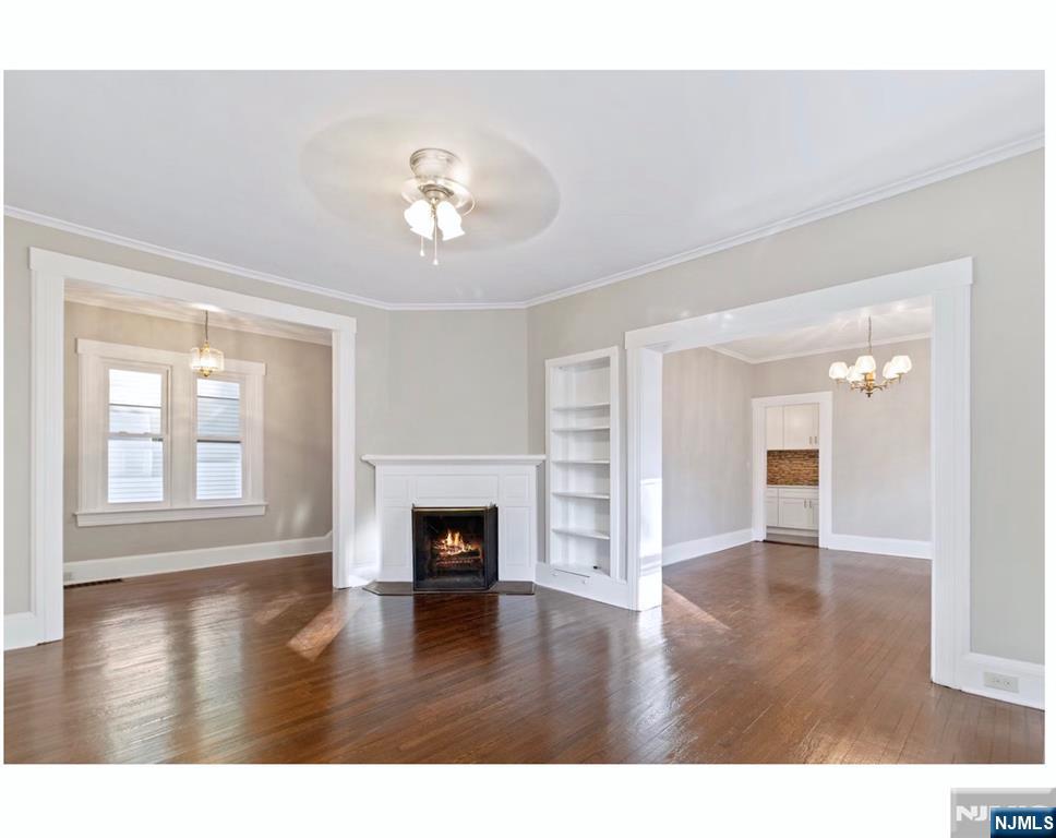 Homes for sale in Rutherford, NJ | 33 Hasbrouck Pl, Rutherford, NJ 07070 | MLS# 25033934