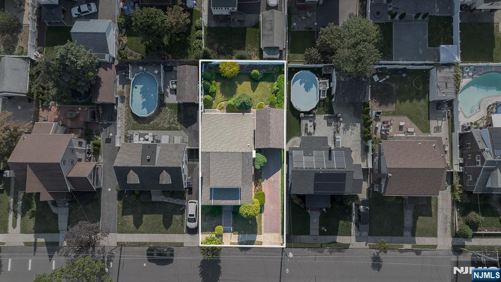 Homes for sale in Kearny, NJ | 30 Jefferson Ave, Kearny, NJ 07032 | MLS# 25033941