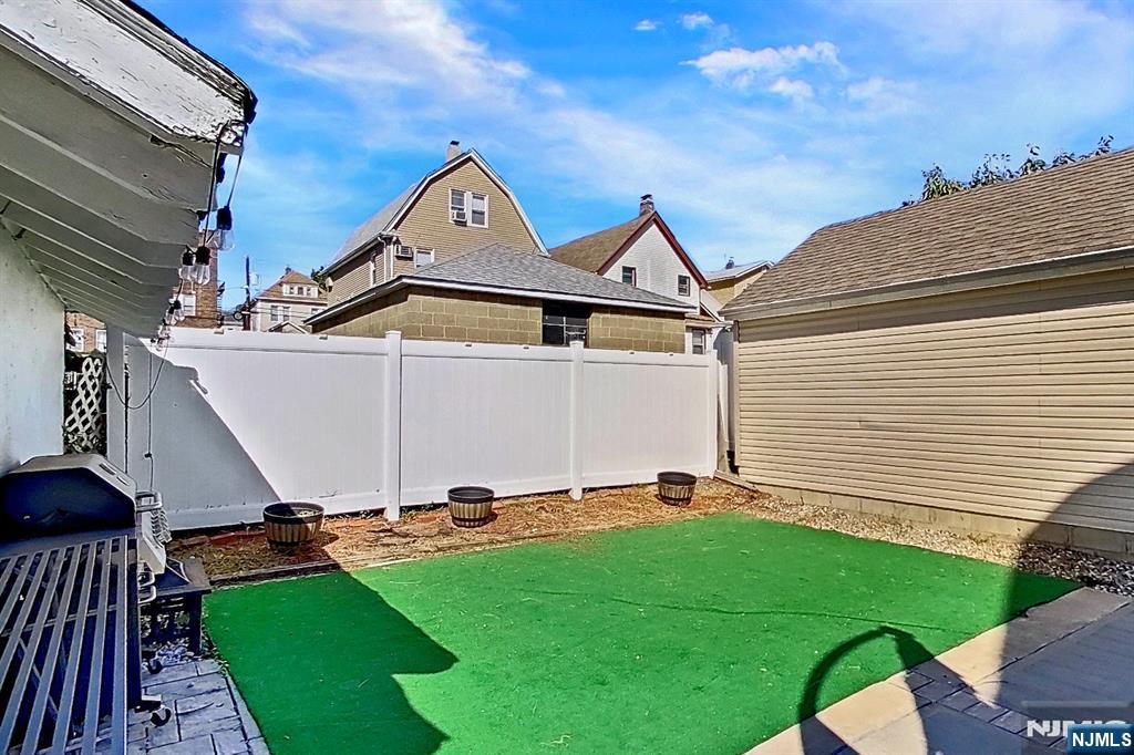 Homes for sale in North Arlington, NJ | 19 Rutherford Pl, North Arlington, NJ 07031 | MLS# 25034015