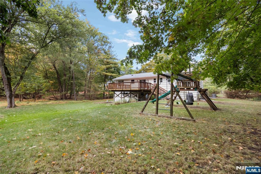 Homes for sale in Allendale, NJ | 45 W Orchard St, Allendale, NJ 07401 | MLS# 25034045