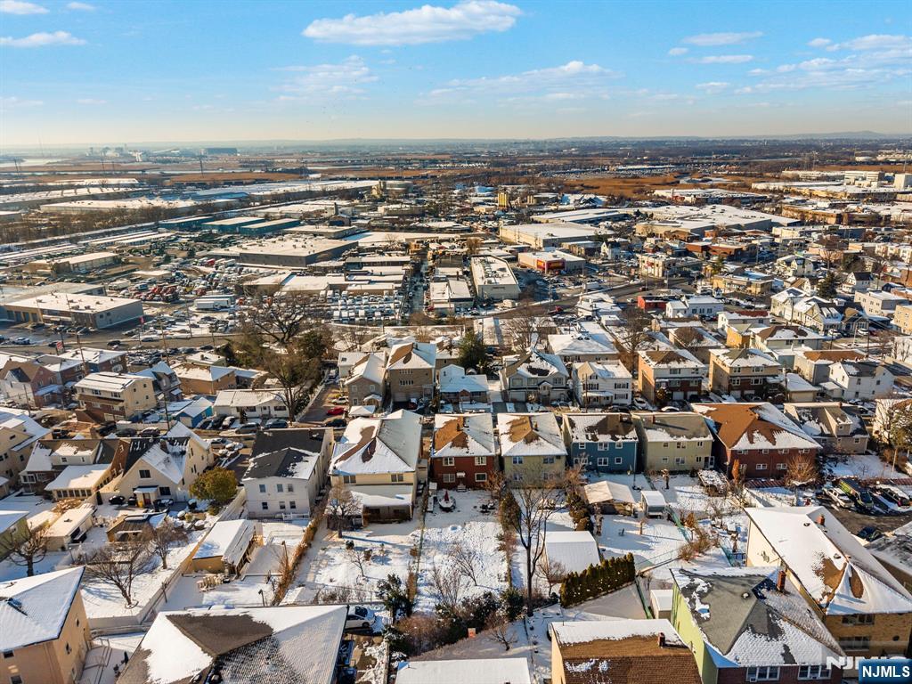 Homes for sale in Fairview, NJ | 174 Maple St, Fairview, NJ 07022 | MLS# 25034082