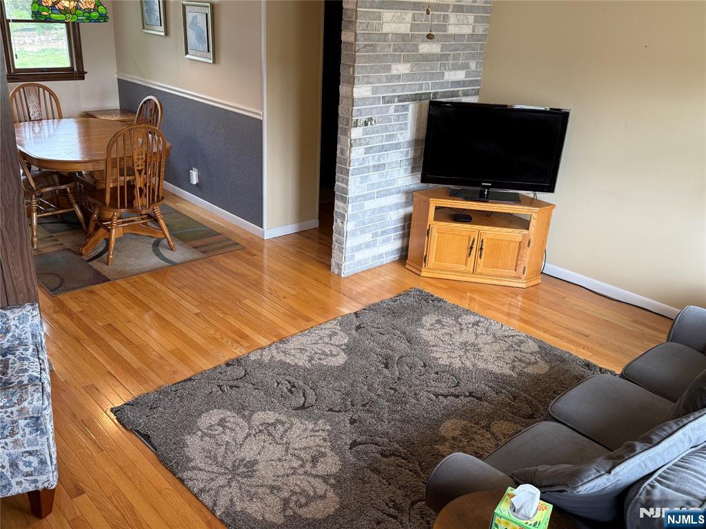 Homes for sale in Totowa, NJ | 108 Greene Ave, Totowa, NJ 07512 | MLS# 25034103