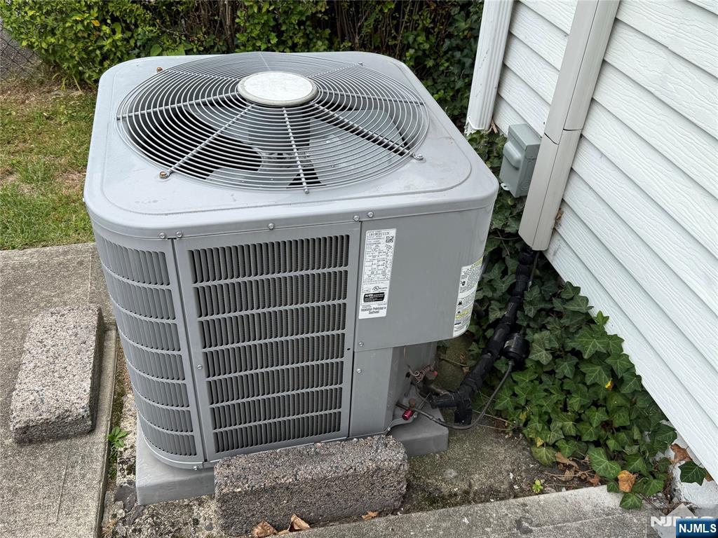 Homes for sale in Totowa, NJ | 108 Greene Ave, Totowa, NJ 07512 | MLS# 25034103