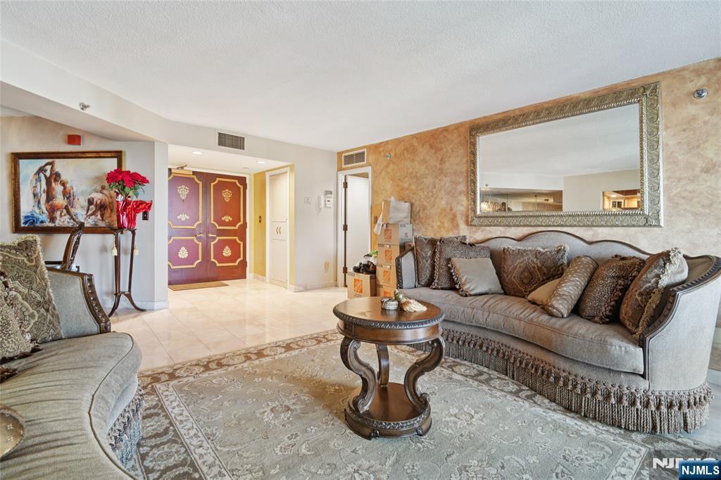 Homes for sale in Hackensack, NJ | 245 Prospect Ave #5B, Hackensack, NJ 07601 | MLS# 25034120