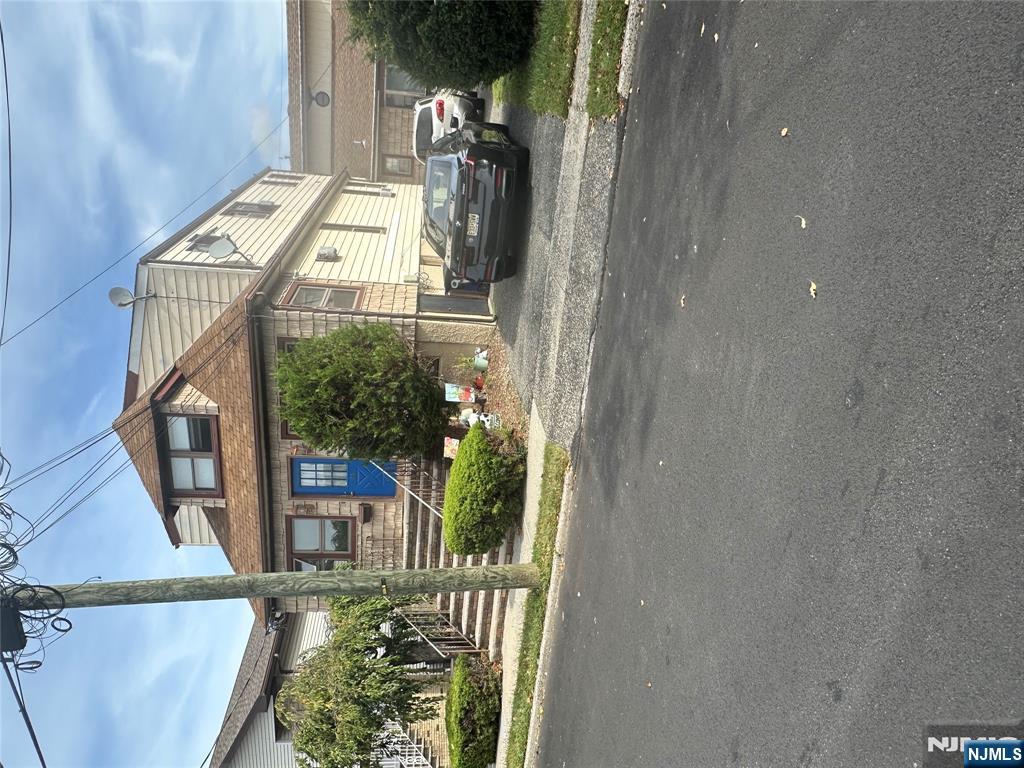 Homes for sale in Lodi, NJ | 95 Mckinley Ave, Lodi, NJ 07644 | MLS# 25034231