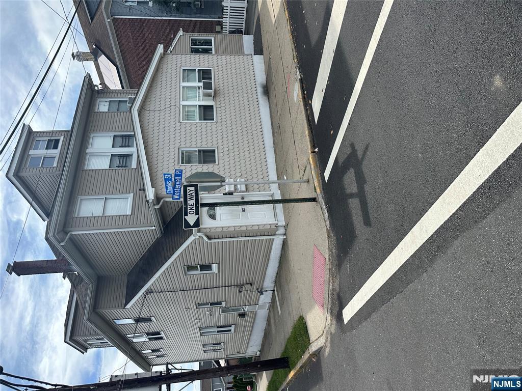 Homes for sale in Lodi, NJ | 82 Westervelt Pl, Lodi, NJ 07644 | MLS# 25034233