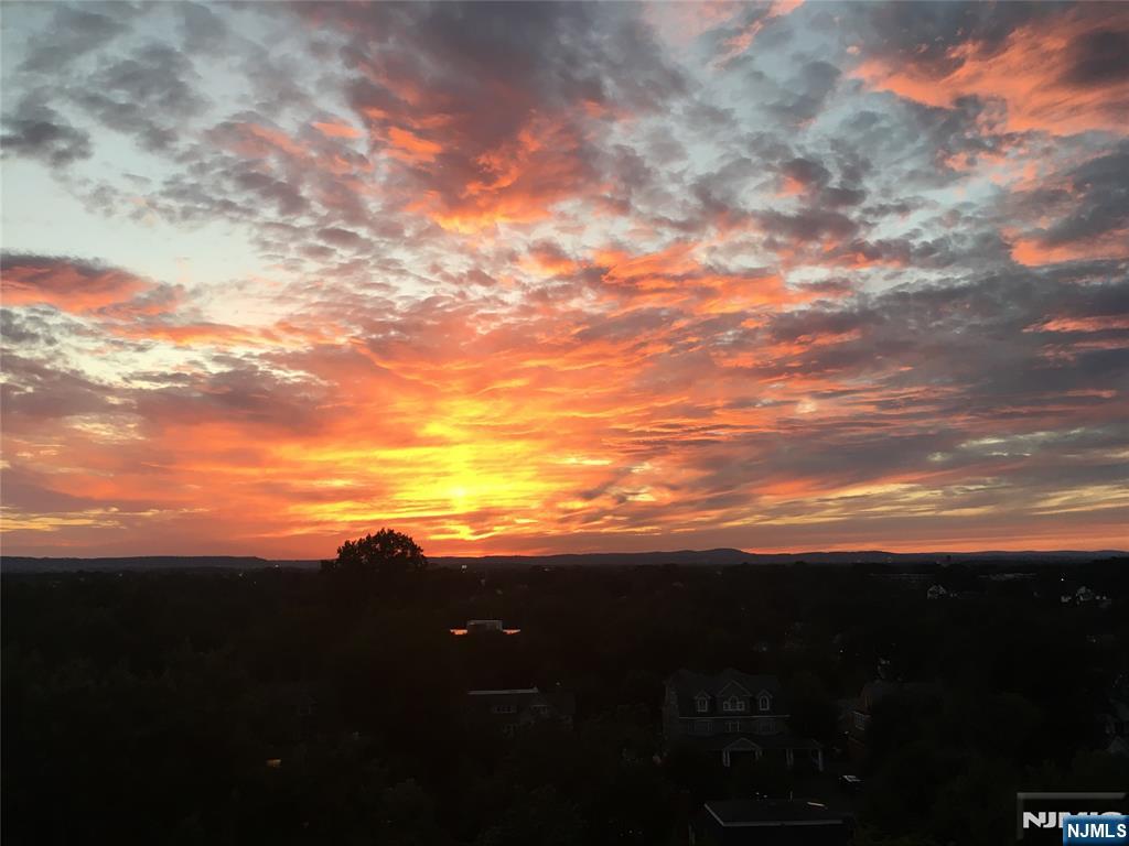 Homes for sale in Hackensack, NJ | 277 Prospect #10B, Hackensack, NJ 07601 | MLS# 25034325