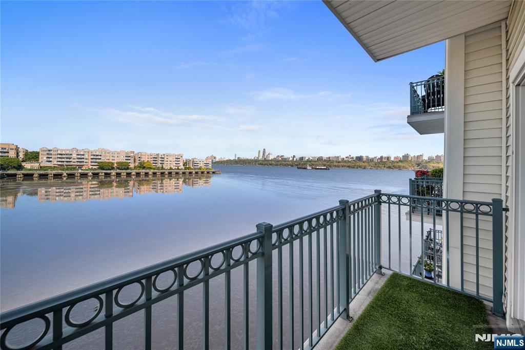 $628,000 Condo