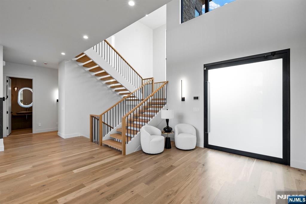 Homes for sale in Englewood Cliffs, NJ | 577 Floyd St, Englewood Cliffs, NJ 07632 | MLS# 25034367