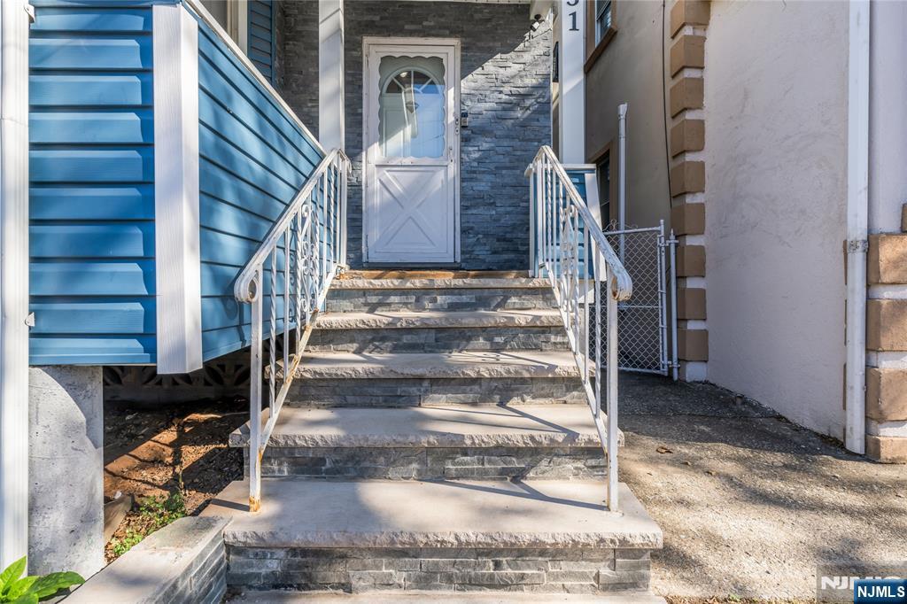 Homes for sale in Elizabeth, NJ | 931 Anna St, Elizabeth, NJ 07201 | MLS# 25034430