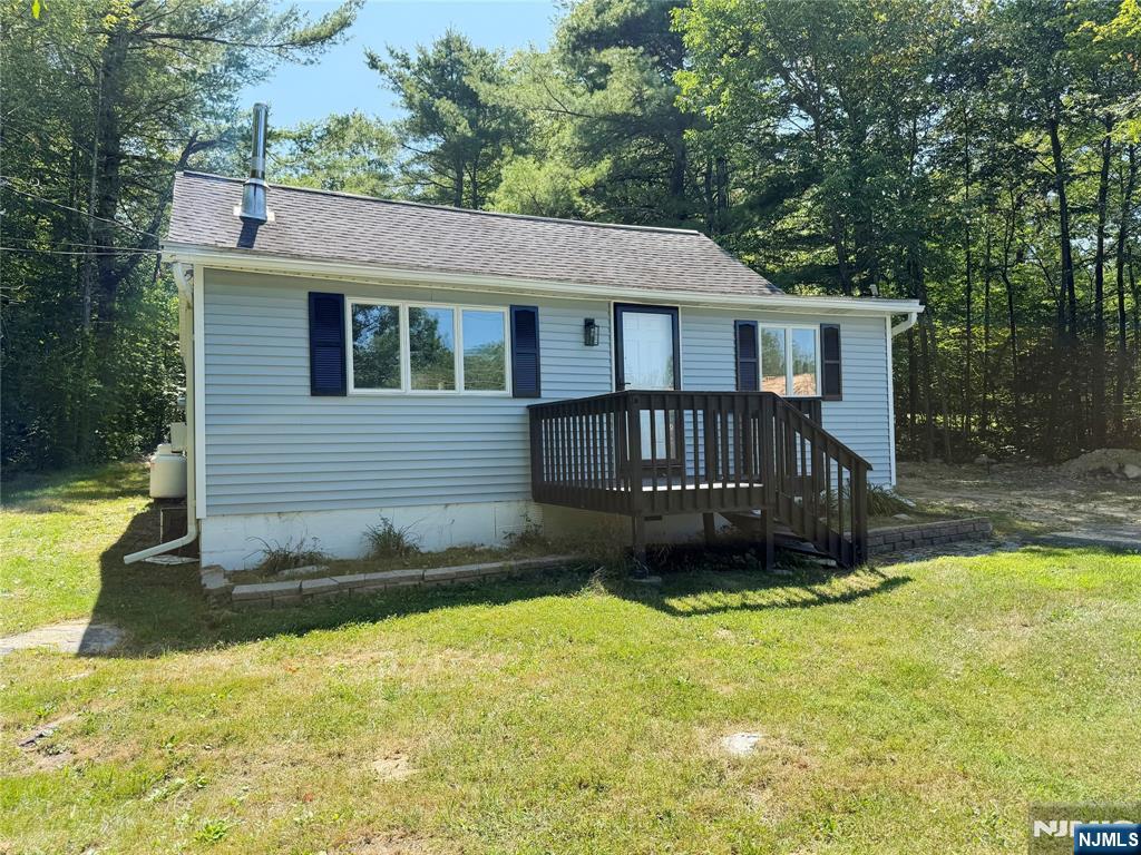 Homes for sale in Branchville, NJ | 15 Forest St, Branchville, NJ 07826 | MLS# 25034548