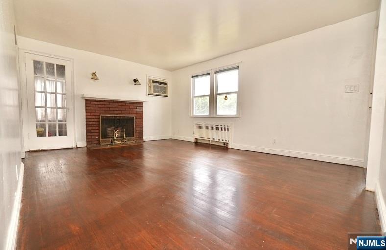 Homes for sale in Belleville, NJ | 65 Baldwin Pl, Belleville, NJ 07109 | MLS# 25034610