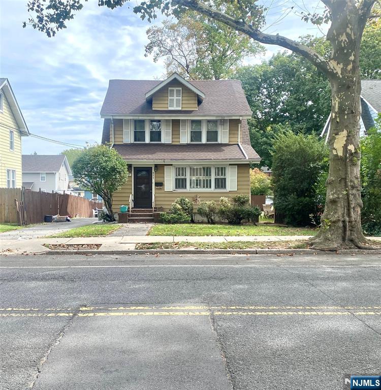 $599,000 Colonial