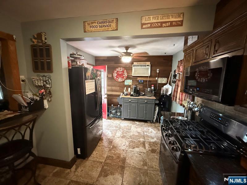 Homes for sale in Bergenfield, NJ | 98 John Pl, Bergenfield, NJ 07621 | MLS# 25034641