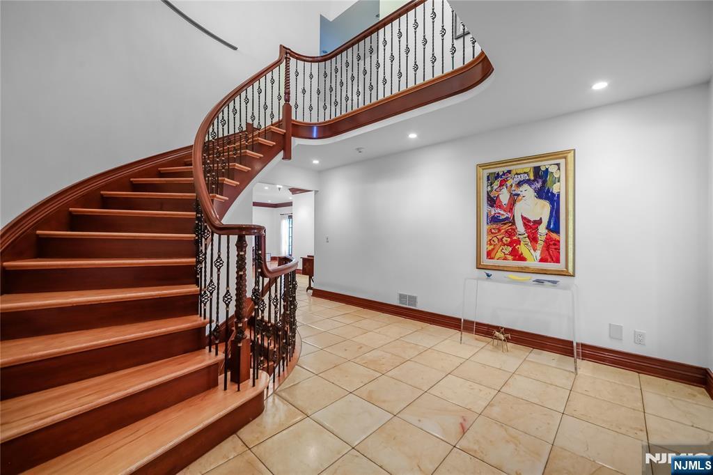 Homes for sale in Englewood, NJ | 285 Arch Rd, Englewood, NJ 07631 | MLS# 25034661