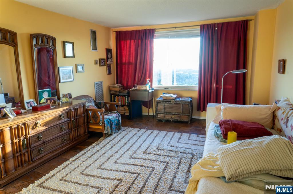 Homes for sale in Fort Lee, NJ | 555 North Ave #23H, Fort Lee, NJ 07024 | MLS# 25034700