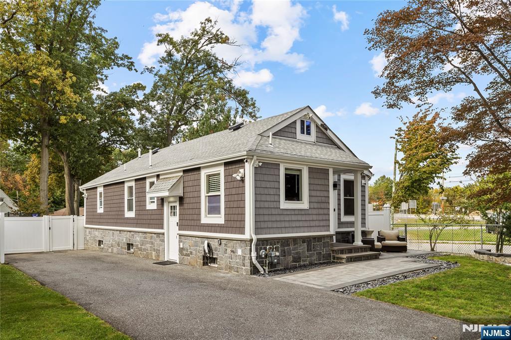 Homes for sale in Hawthorne, NJ | 298 4Th Ave, Hawthorne, NJ 07506 | MLS# 25034759