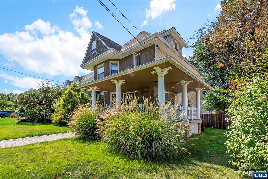 Homes for sale in Hackensack, NJ | 467 Summit Ave, Hackensack, NJ 07601 | MLS# 25034767