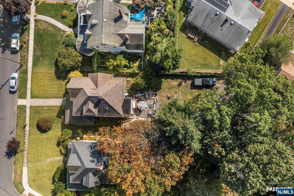 Homes for sale in Hackensack, NJ | 467 Summit Ave, Hackensack, NJ 07601 | MLS# 25034767