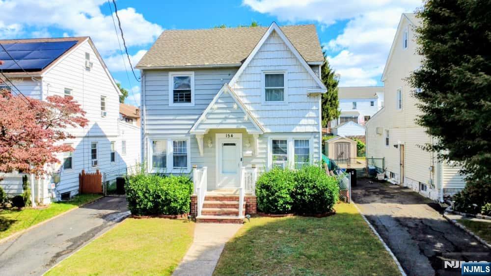 Homes for sale in Belleville, NJ | 154 Carpenter St, Belleville, NJ 07109 | MLS# 25034784