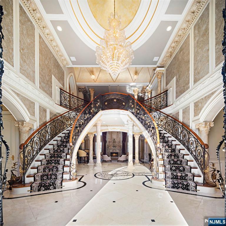 Homes for sale in Cresskill, NJ | 117 Truman Dr, Cresskill, NJ 07626 | MLS# 25034827