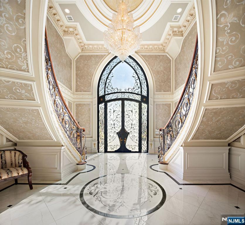 Homes for sale in Cresskill, NJ | 117 Truman Dr, Cresskill, NJ 07626 | MLS# 25034827