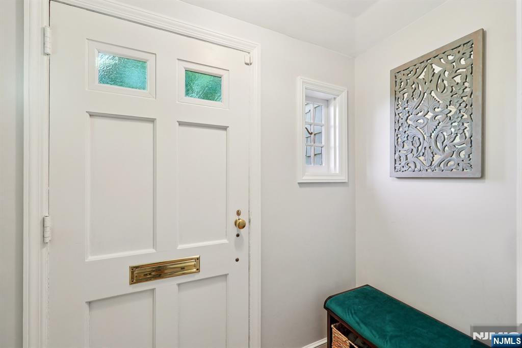 Homes for sale in Ridgewood, NJ | 33 E Glen Ave, Ridgewood, NJ 07450 | MLS# 25034890