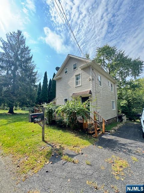 Homes for sale in Oxford, NJ | 205 Mitchell Rd, Oxford, NJ 07863 | MLS# 25034937