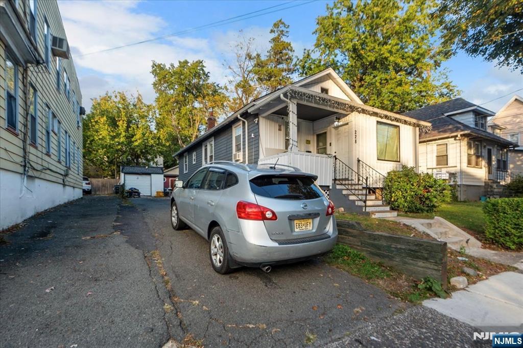 Homes for sale in Irvington, NJ | 228 Madison Ave, Irvington, NJ 07111 | MLS# 25034987