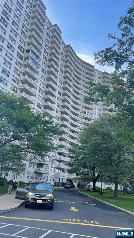 $370,000 Condo