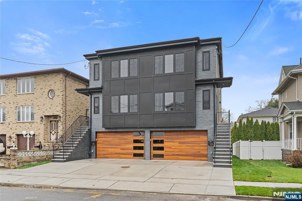 Homes for sale in Palisades Park, NJ | 212 E Harriet Ave #A, Palisades Park, NJ 07650 | MLS# 25035141