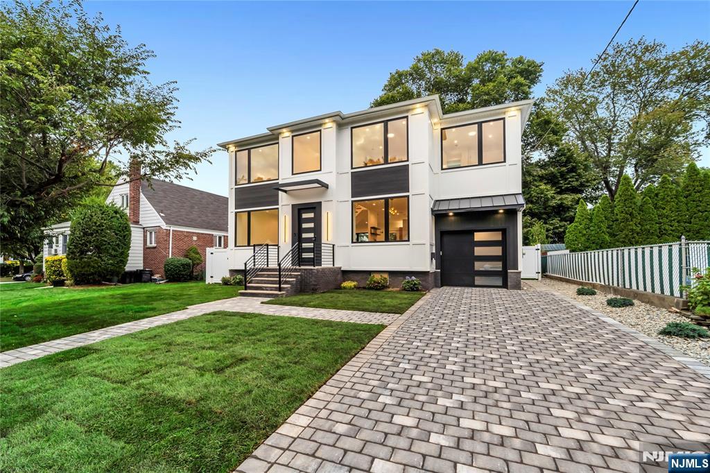 Homes for sale in Fair Lawn, NJ | 13 27 Hedman Pl, Fair Lawn, NJ 07410 | MLS# 25035216