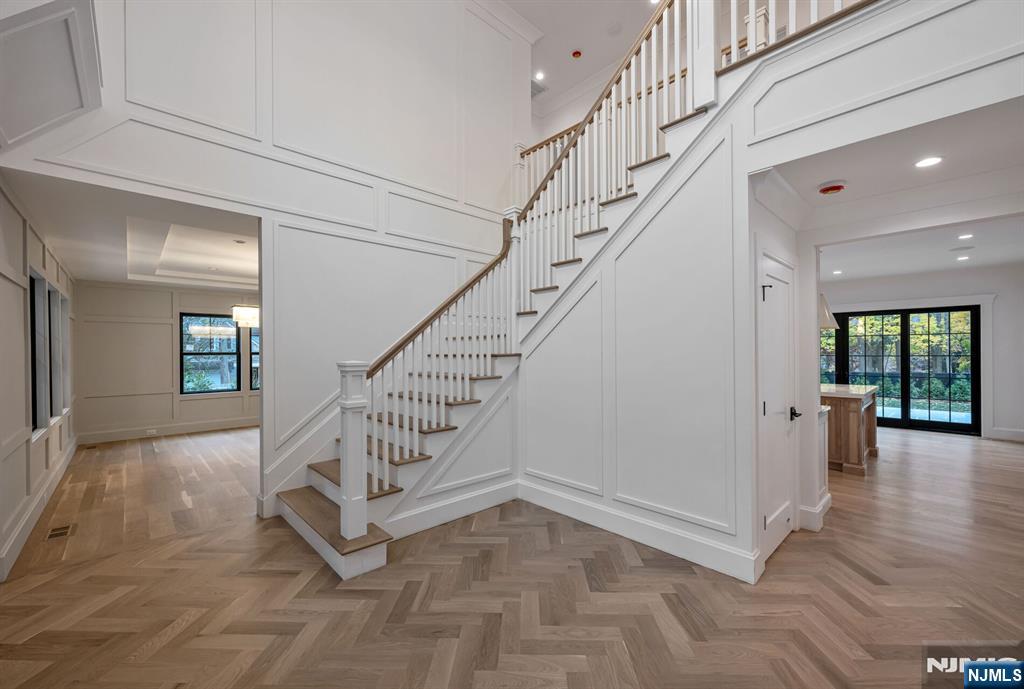 Homes for sale in Upper Saddle River, NJ | 46 Locust Ln, Upper Saddle River, NJ 07458 | MLS# 25035317